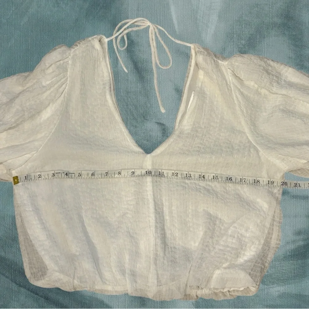 ASTR The Label Blouse Puff Balloon Sleeve Bubble Top Tie Back Size M